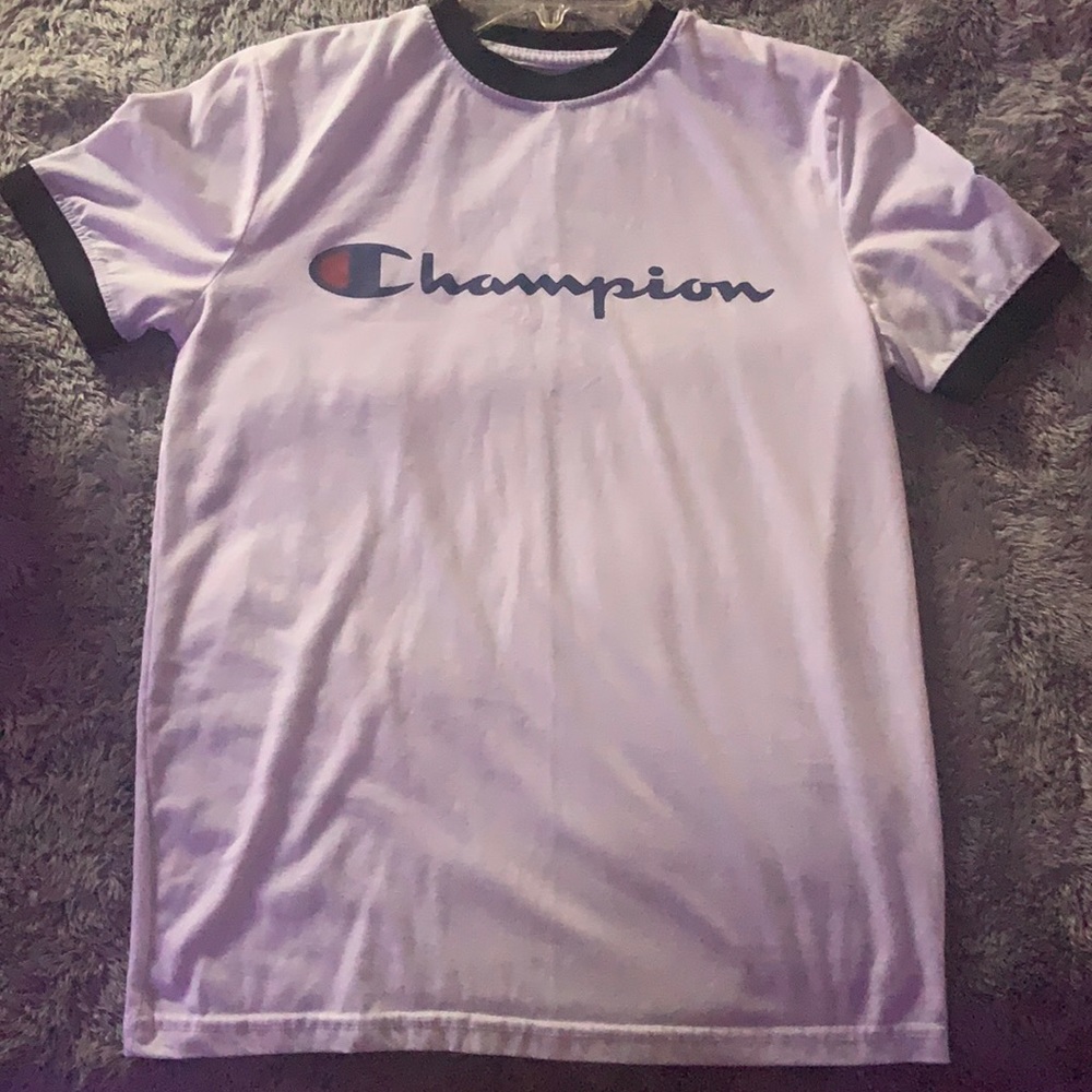 white champion t-shirt